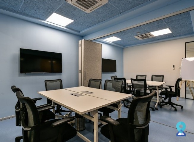 Business Centre in Sector 127, Noida