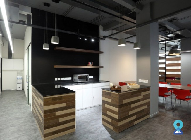 Business Centre Raheja Towers, MG Road, Bengaluru