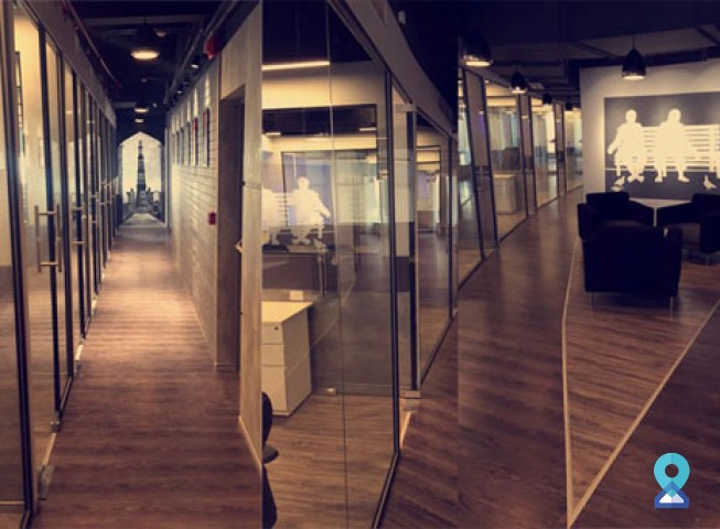 Business Centre in Phoenix Mills, Mumbai