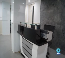 Business Centre South Extension, New Delhi